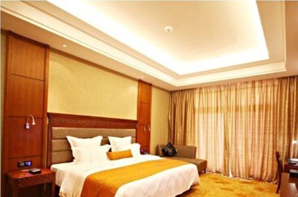 Ramada Plaza Xishuangbanna Hotel ภายนอก รูปภาพ