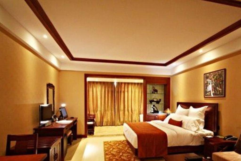 Ramada Plaza Xishuangbanna Hotel ภายนอก รูปภาพ