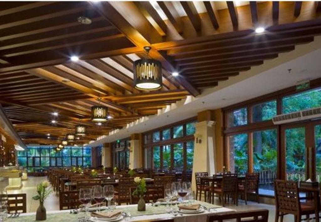 Ramada Plaza Xishuangbanna Hotel ภายนอก รูปภาพ