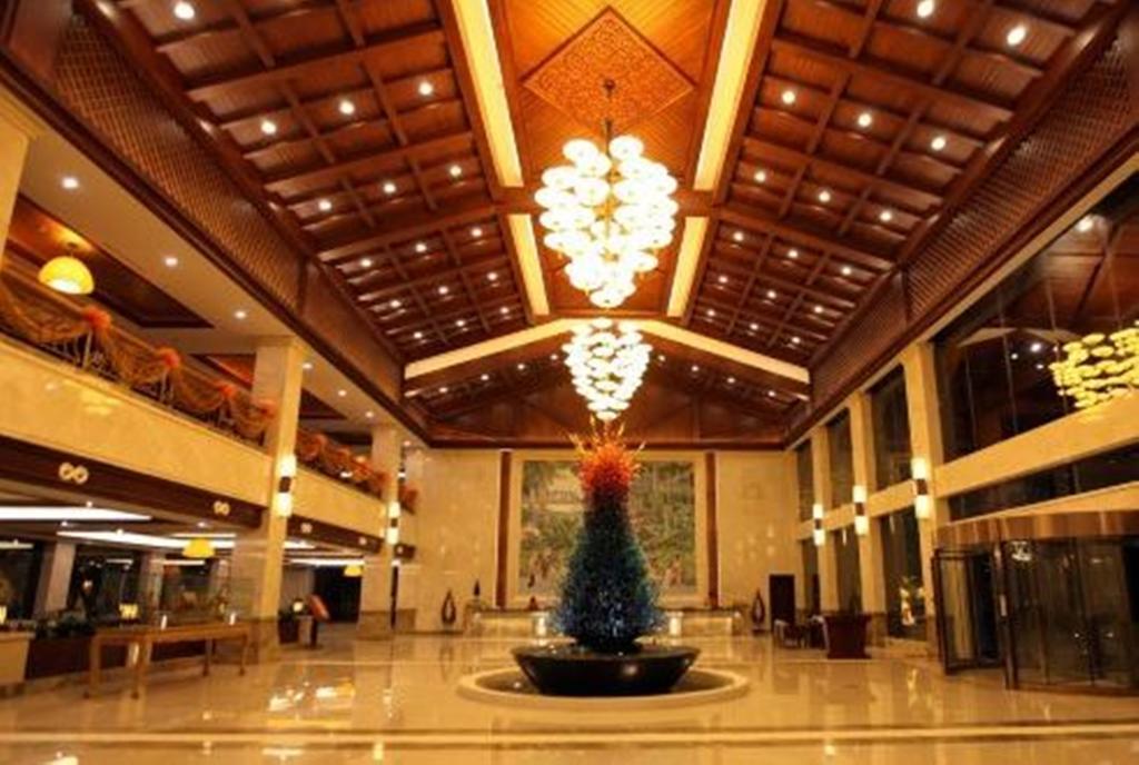 Ramada Plaza Xishuangbanna Hotel ภายนอก รูปภาพ