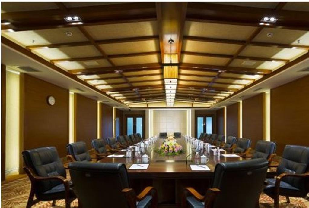 Ramada Plaza Xishuangbanna Hotel ภายนอก รูปภาพ