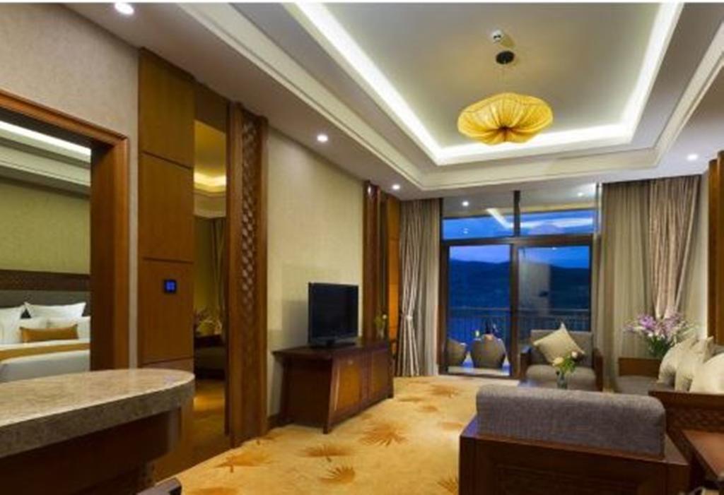 Ramada Plaza Xishuangbanna Hotel ภายนอก รูปภาพ