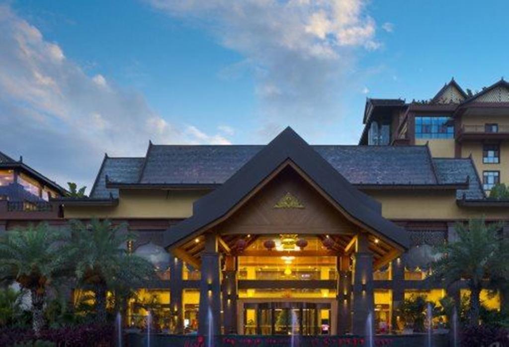 Ramada Plaza Xishuangbanna Hotel ภายนอก รูปภาพ